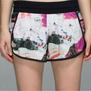 Rare Lululemon Pigment Wave Watercolor Running Workout Speed Shorts size 6